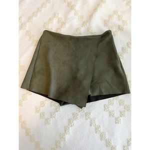 Copper Closet Olive Green Suede Skort